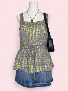 Twenty8Twelve Y2K Boho Gray and Yellow Floral Sleeveless Tank Top